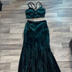 Dress Dark Green Velvet Skirt Set